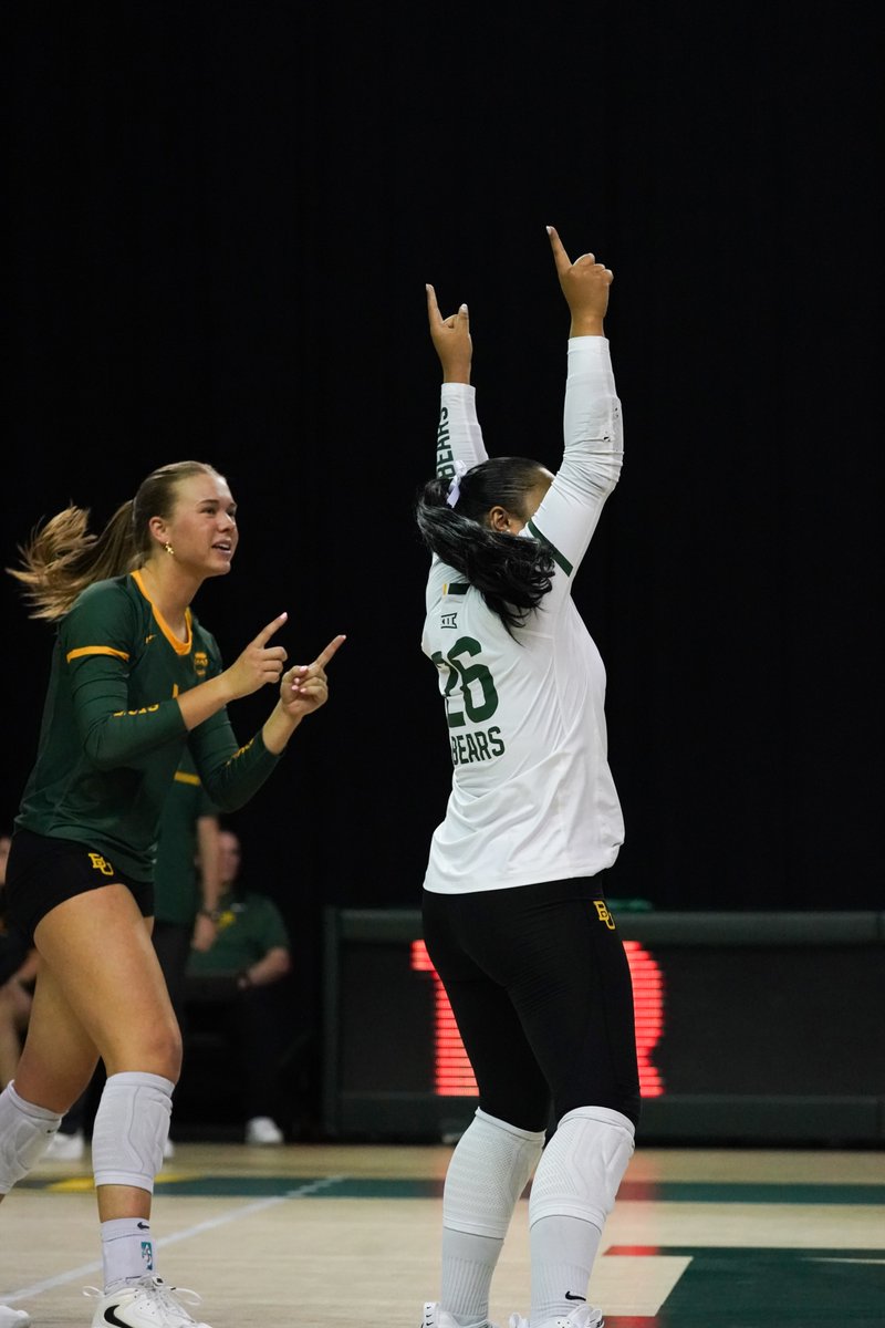 BaylorVBall's tweet image. Things are starting to fall into place! We've got content day on Friday & team retreat this weekend, you just need to buy your tickets for this season!
🎟️baylorbea.rs/VBTix
#SicEm🐻🏐