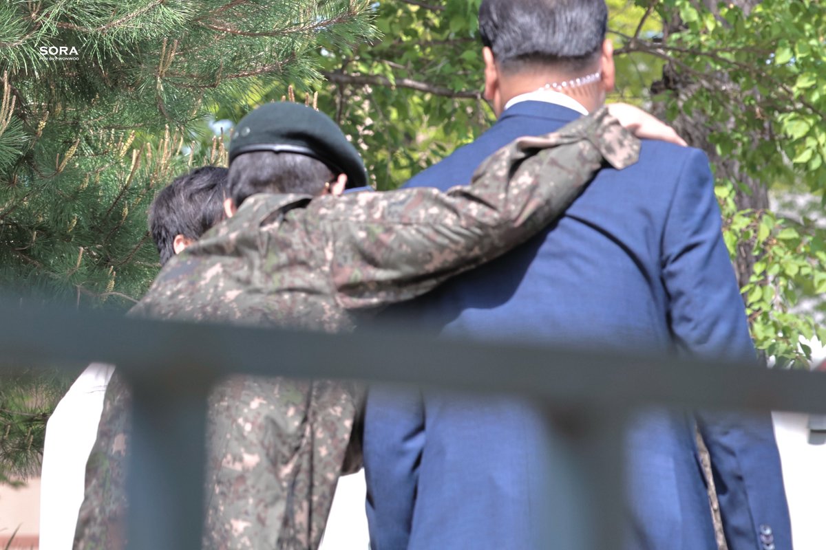 소라 tweet media