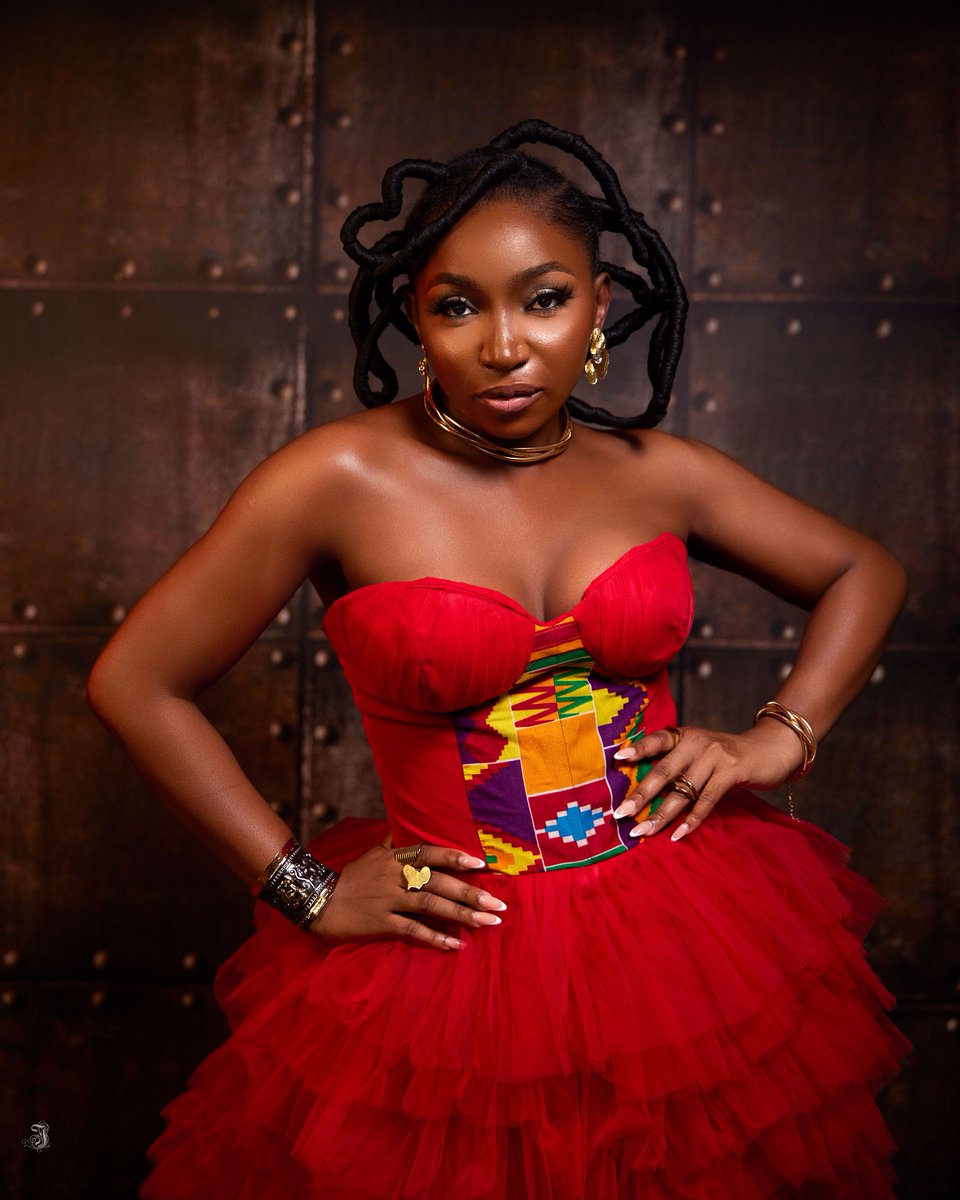 Omowunmi Dada for Escapemag Issue No.10.

Read here: digitalescape.africa/escape-mag/