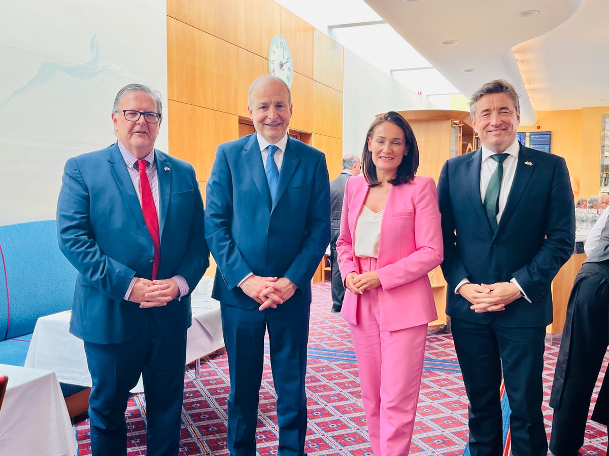 IrlEmbCanada's tweet image. Amb Concannon was honoured to accompany James Maloney MP Chairman of Irish Canadian inter-parliamentary group in meetings today incl with the Taoiseach & Irish Government Ministers responsible for Enterprise, Diaspora, Fisheries, & Chair of Ireland Canada parliamentary group🇮🇪🇨🇦