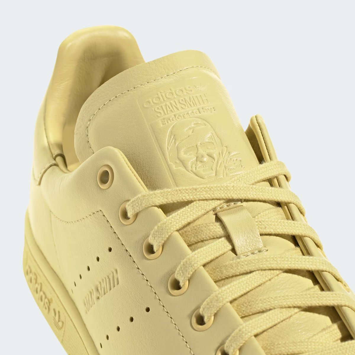 adidas STAN SMITH W FTWR/GOLD/BROW 国内発送 KicksFinder on X:
