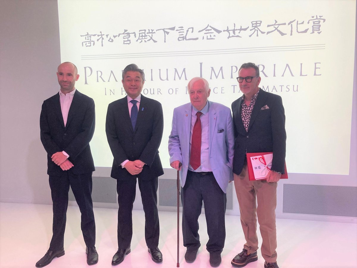 AmbJapanUK's tweet image. Congratulations to all the 2025 Praemium Imperiale laureates!
Great to see British artist Peter Doig win the Painting prize, and the @NYTofGB being awarded the Grant for Young Artists — a fantastic year for the UK!