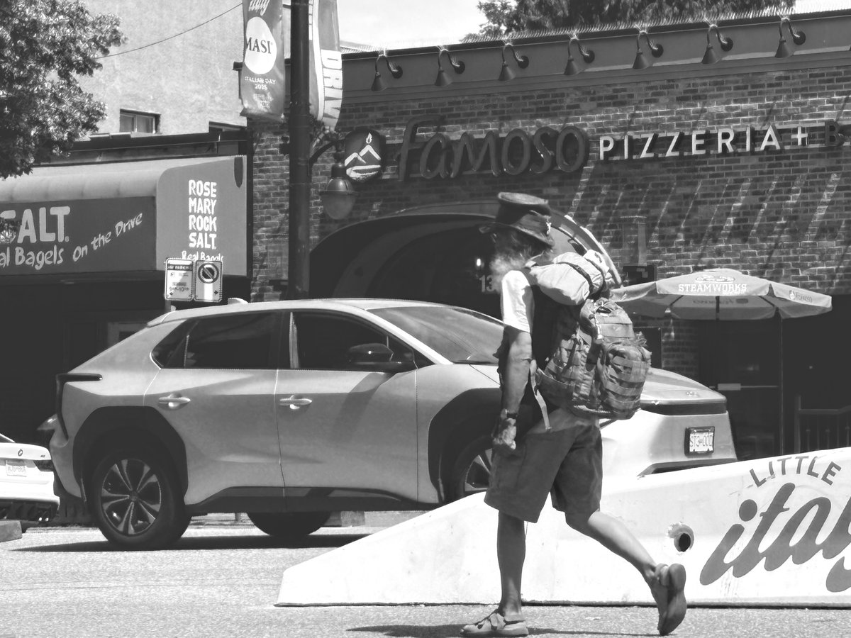 apaulagetics's tweet photo. I wanted to see how a few of my street photos from Commercial Drive would look in black and white, so here we go.
--
#yvr #CommercialDrive #StreetPhotography #photography #blackandwhite #vancouver https://t.co/LQ7sEDZFWg