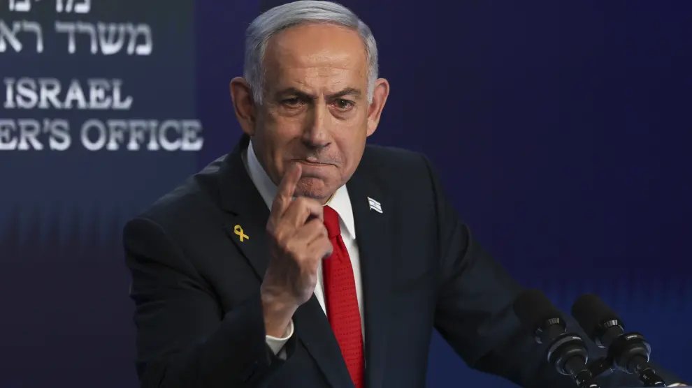 🇮🇱 Netanyahu pide a los ciudadanos drusos de Israel no cruzar hacia Siria ante la crisis en Sweida:
“Están en peligro. Dejen que las FDI actúen. No arriesguen sus vidas”.
#Israel #Siria #FDI #Netanyahu #Druzos #UltraNoticiasPuebla #FernandoCanales