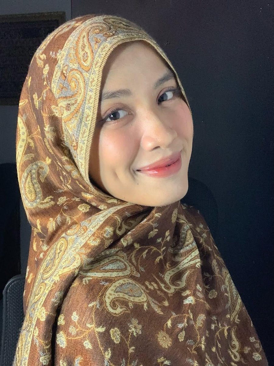 Suka Cewek Hijab tweet media