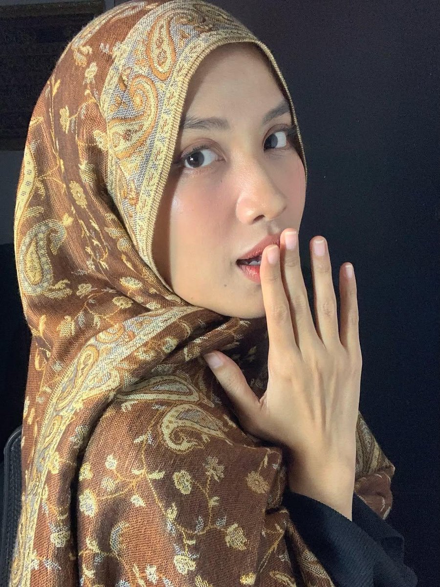 Suka Cewek Hijab tweet media