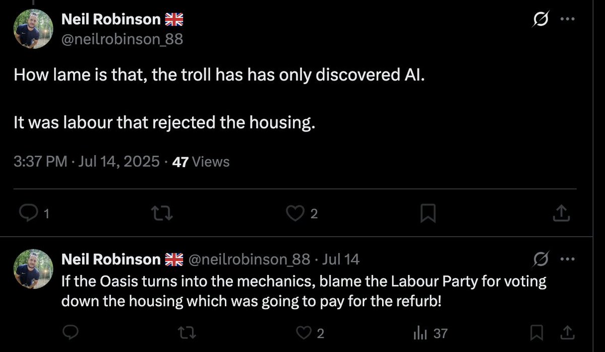 SwindonExposed's tweet photo. 😂😂 Unblocked me so he could comment, blocked again so I can't reply 😂😂 Saaad mad Neil 😡😂🥸 https://t.co/mN1LDcRLu2
