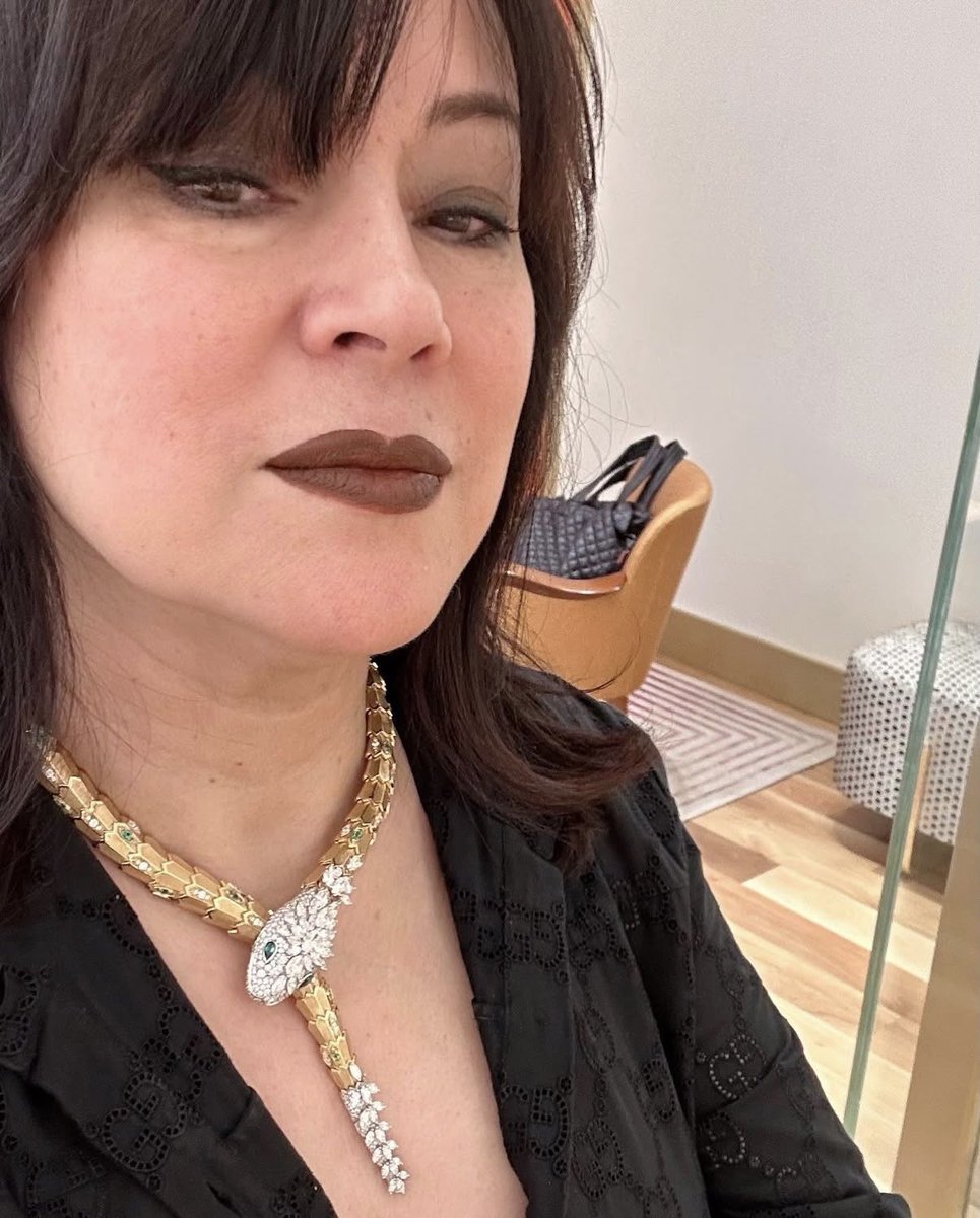 JenTillysBitch's tweet image. Happy World Snake Day! @JenniferTilly ๐