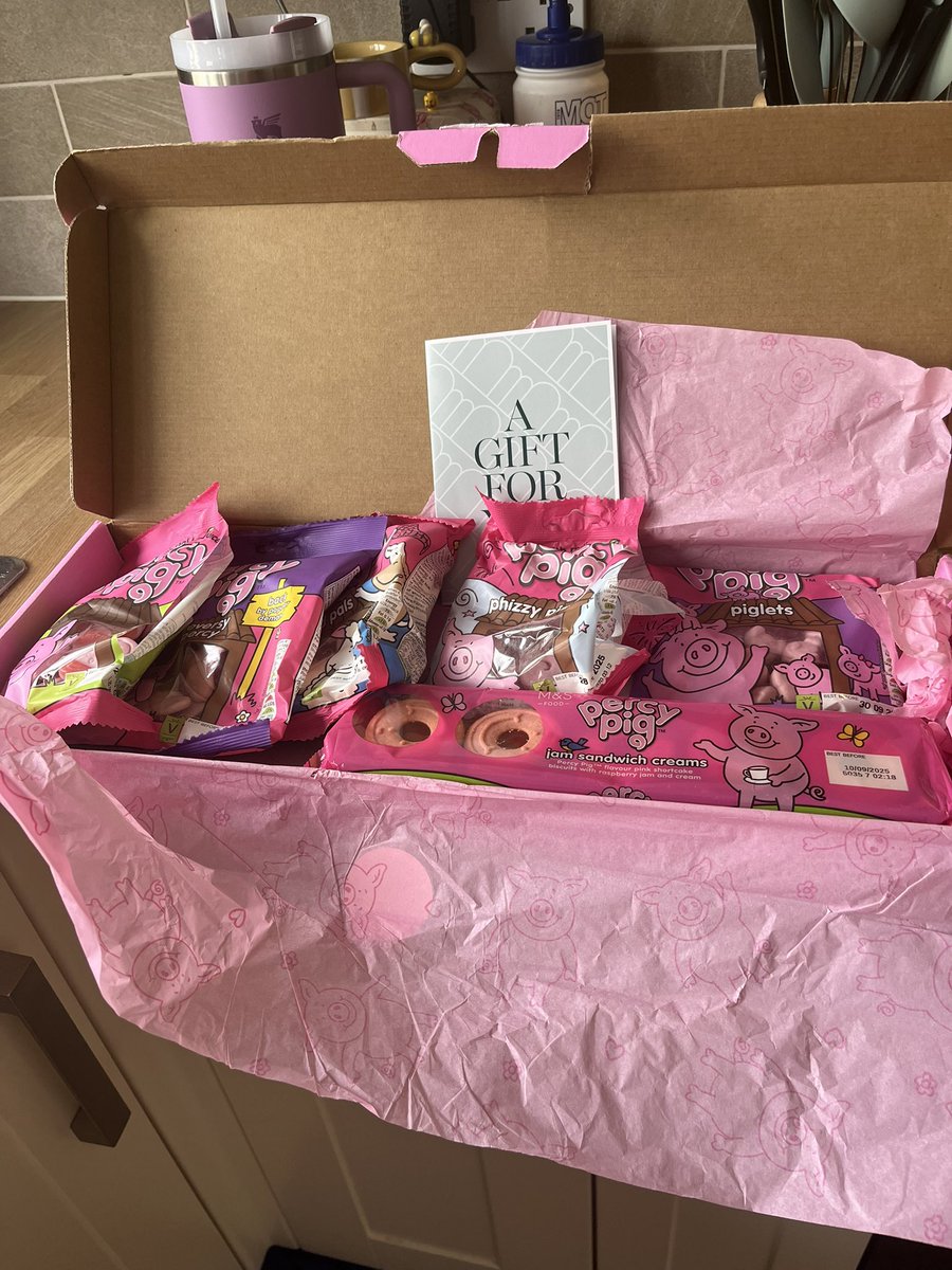 I love our students. Very sad some leave us this week but what a kind, thoughtful and personal gift 🥹🥹