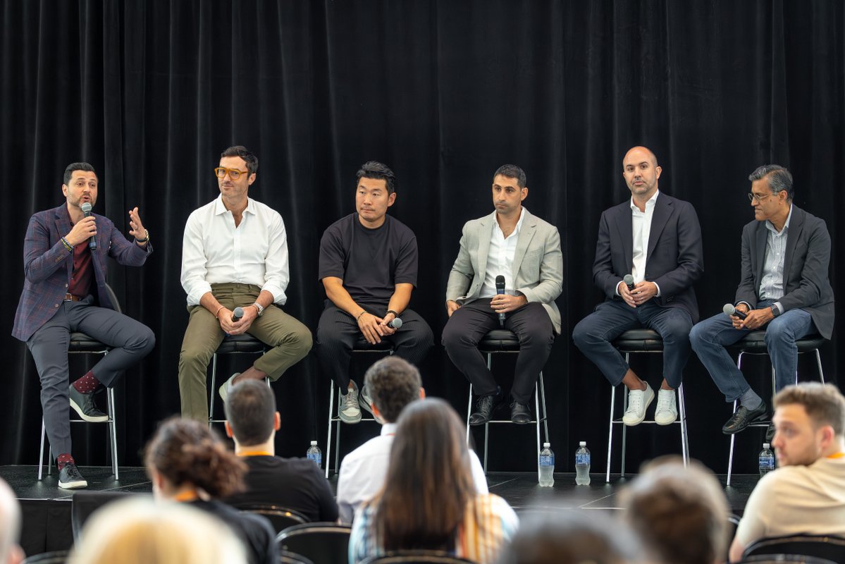CoreWeave's tweet image. Our Chief of Staff Paddy Woods recently joined leaders at The Global Game Summit, hosted by @GK_ventures & Harris Blitzer Sports & Entertainment, to explore how AI is transforming soccer. Special thanks to @GovMurphy & @NJEDA for championing these discussions and NJ as an AI hub.