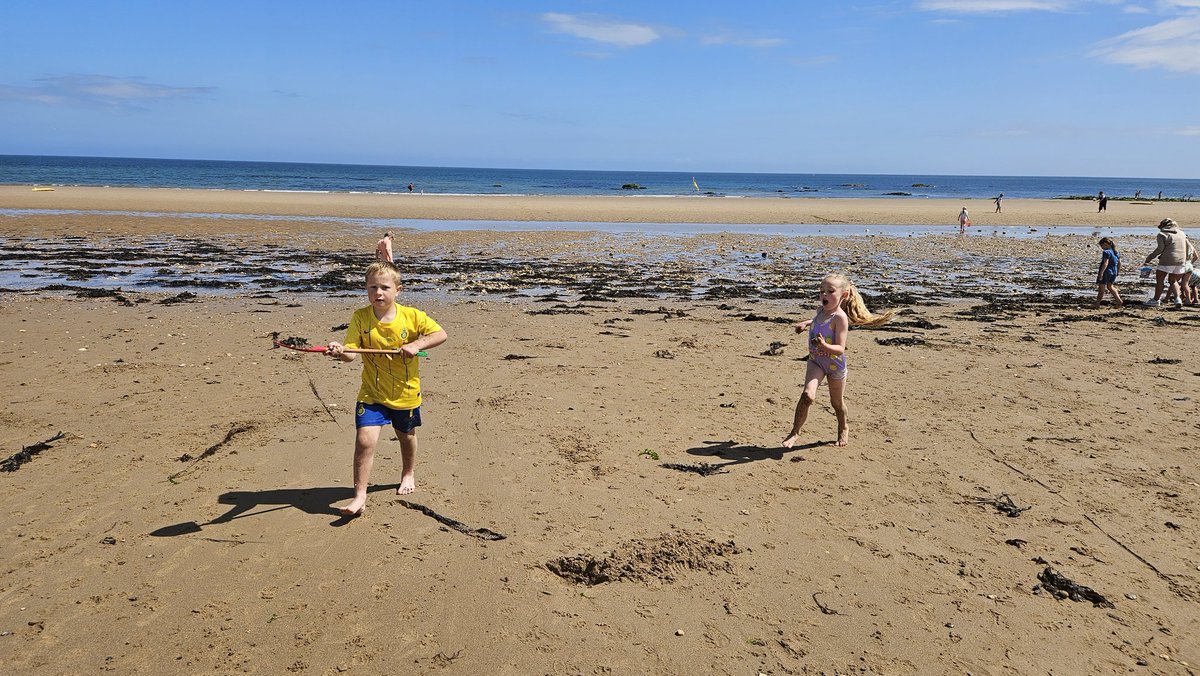 Yr 1 had an absolutely fantastic day at the beach! 🌊⛱️🌞