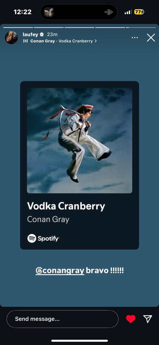 ⚓️ • Laufey shows support for Vodka Cranberry via Instagram stories!
