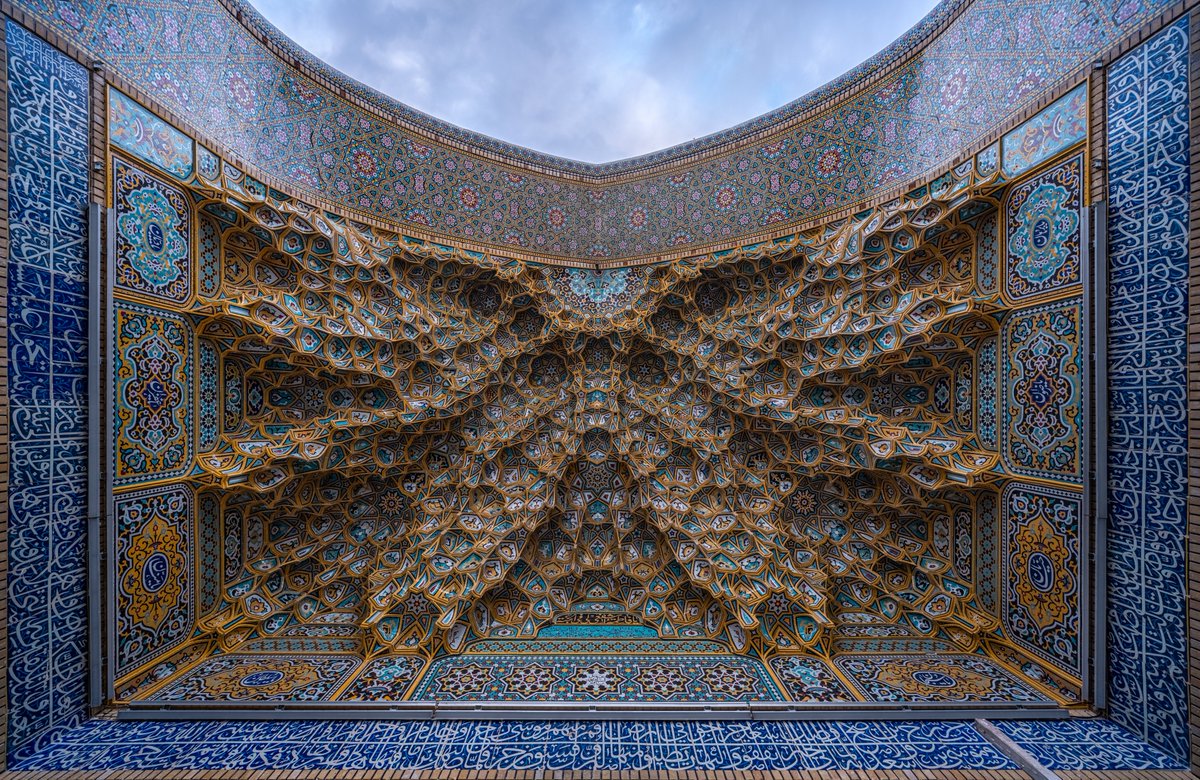 Persian architecture is unmatched.

Load in 4K and just zoom in on the details.

Absolutely stunning.