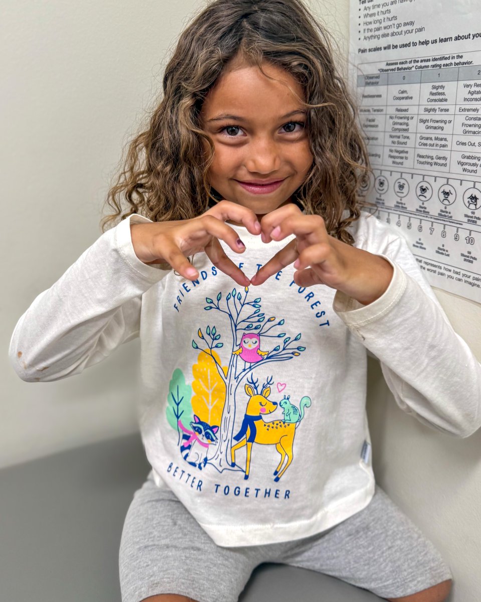 ShrinersLex's tweet image. Peace, love and big smiles—just another day at Shriners Children’s Lexington ✌️🫶
