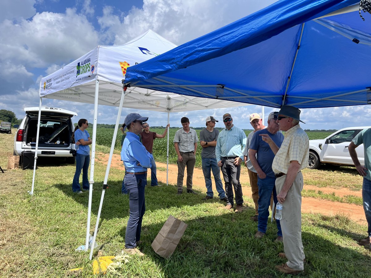 Eabfranc's tweet image. Another great meeting with farmers to promote our new project funded by NRCS. The Optima Fields will research and deliver hands on information to growers in AL and help them to maximize their efficiency with profitability. @ACESedu @AuburnAg @BrendaOrtiz_PA