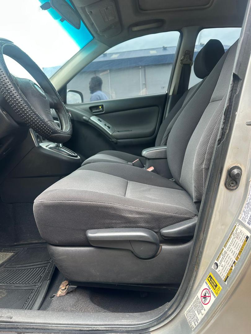 🤍🤍Pontiac vibe 2007                                                 ◻️2020 on custom.        
◻️First body 
◻️Engine,gear and Ac
5,800,000
07032328559
IBADAN