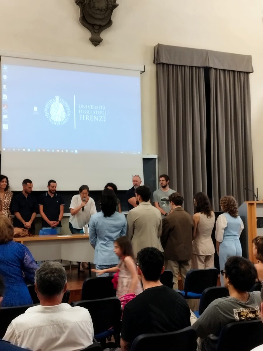 Congratulations to Lorenzo Guazzini, graduated with a Bachelor's degree in Natural Sciences from the University of Florence, with a thesis titled:
 “Analysis of Lichen Communities in the ‘Montagna di Torrichio’ Nature Reserve” and awarded with honourable mention!
#lichens