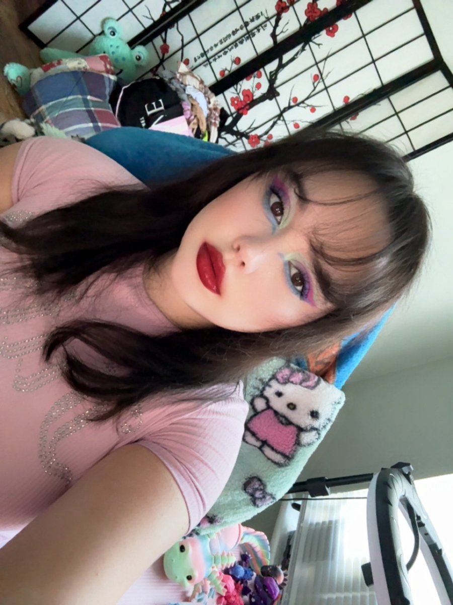 MissKytten's tweet photo. Come to stream or Hank and I will be sad #twitch #streamer https://t.co/gfVhOiMuQy https://t.co/40u4zuq6Jy
