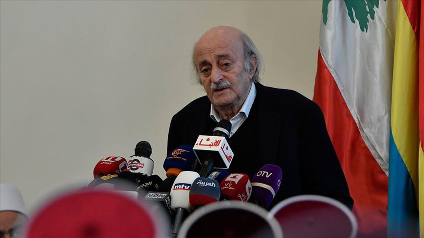 Lübnanlı Dürzi lider Canbolat: 

İsrail, Suriye'de karışıklık çıkarmak için bazı Dürzileri kullanıyor.

İsrail kimseyi korumaz, kendi çıkarları ve Arap ülkelerinin güvenliğine karşı tehlike oluşturmak için herkesi kullanır.