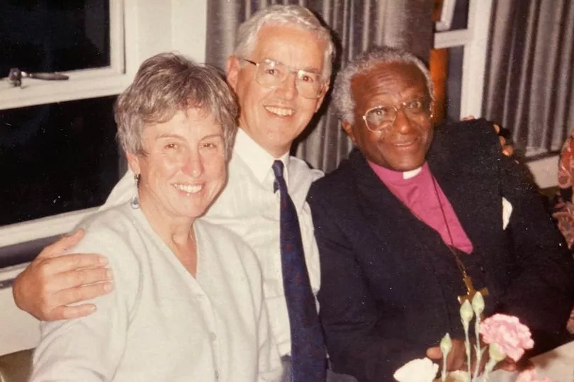 Shire Hall falls silent to pay tribute to 'much-loved' Labour stalwart Brian Oosthuysen

gloucestershirelive.co.uk/news/glouceste… 

#LDReporter #Gloucestershire