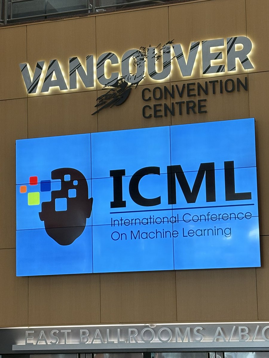 steph_palazzolo's tweet image. baby’s first icml 🥹 come say hi if you’re here!