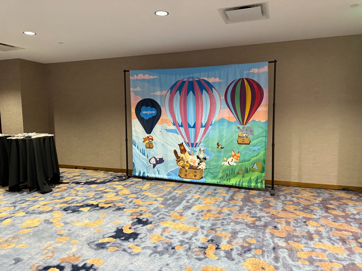 MidWest_Dreamin's tweet image. In less than an hour, registration opens—and the best community event of the year begins! 

Who&apos;s ready?

#MWD25 #SalesforceEvents #ComingInHot