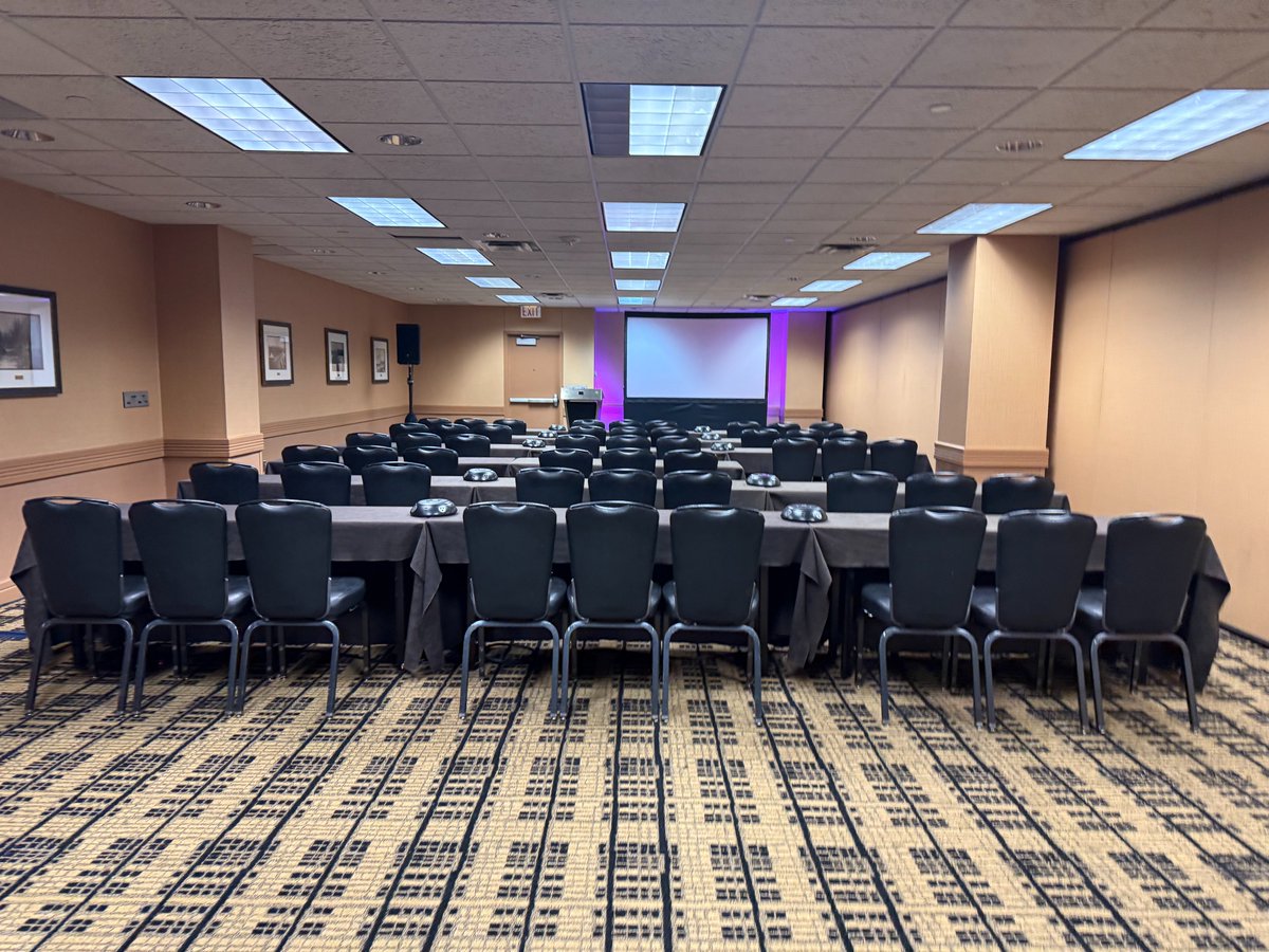 MidWest_Dreamin's tweet image. In less than an hour, registration opens—and the best community event of the year begins! 

Who&apos;s ready?

#MWD25 #SalesforceEvents #ComingInHot