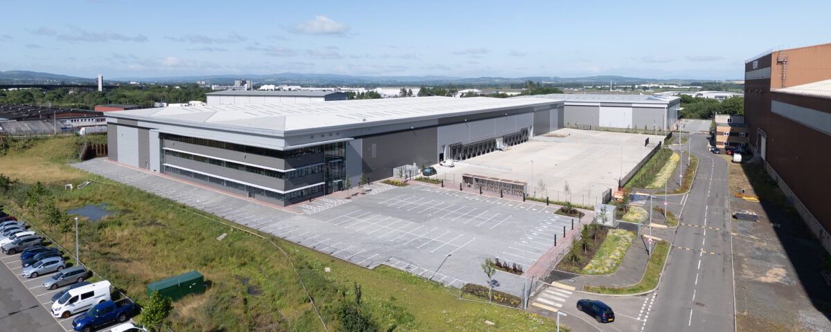 paisleyorguk's tweet image. Canmoor’s Westway Lands Major Double Deal on 300K of Speculatively Developed Space – Westway, Glasgow Airport, Scotland psly.scot/4eRrJhn