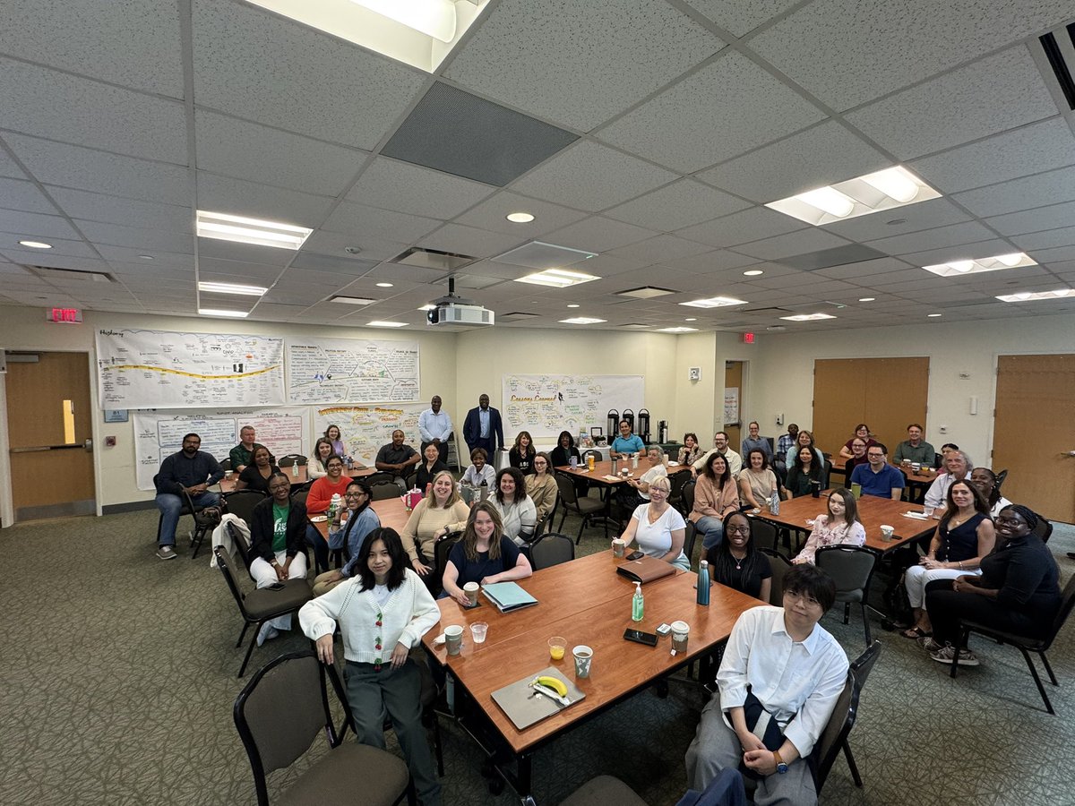 GMUPres's tweet image. With leadership from our new VP of HR Chris Ackerman, the @GeorgeMasonHR team is getting ready for the fall and brainstorming new ways to serve our employees. I stopped by their meetings today to learn more and I am so grateful for all HR does! #AllTogetherDifferent #MasonNation