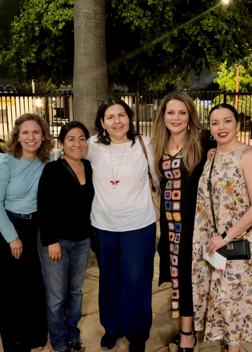 El cariño y amor a nuestra inolvidable Conchita nos unió <a href="/rynram/">Reyna Haydee Ramírez</a> <a href="/LaGabyMedina/">Gabriela Medina</a> <a href="/AngieUriarte/">Angélica Uriarte Mtz</a> <a href="/LourdesLugo/">Lourdes Lugo</a>