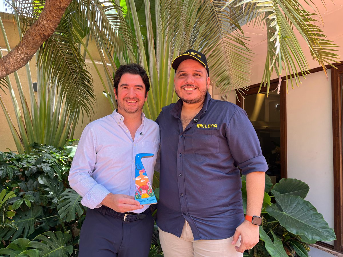 ¡Promovemos la cultura y el patrimonio 365 días del año!🪘
Desde la <a href="/F_Santo_Domingo/">Fundación Santo Domingo</a> como miembros corporados de la <a href="/CLENAOFICIAL/">CLENA</a> , nos motiva recibir este reconocimiento, el cual reafirma nuestro compromiso con la preservación cultural y artística de la región Caribe🎭, a través