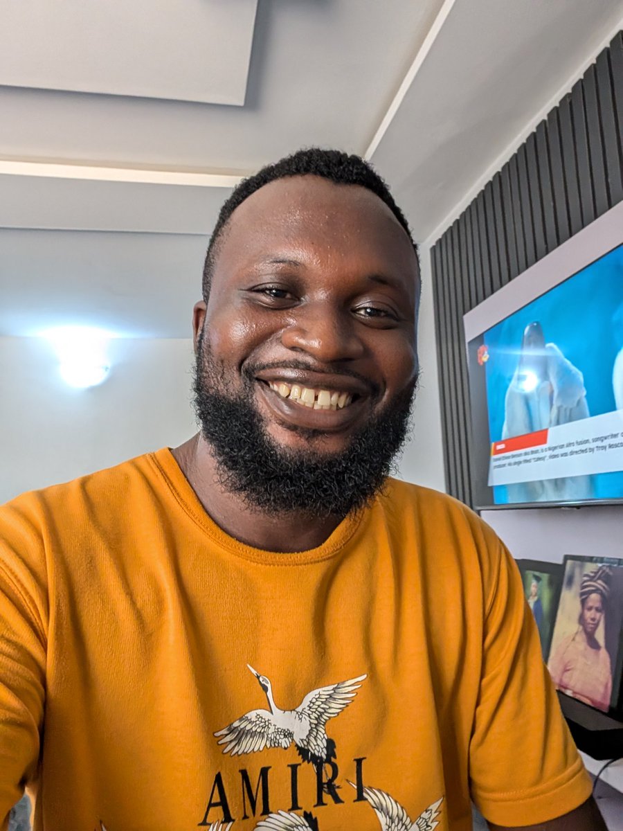 Hi, my name is Paul, I'm a 21yrs old boy from Vandeikya, Benue State...can I meet you?