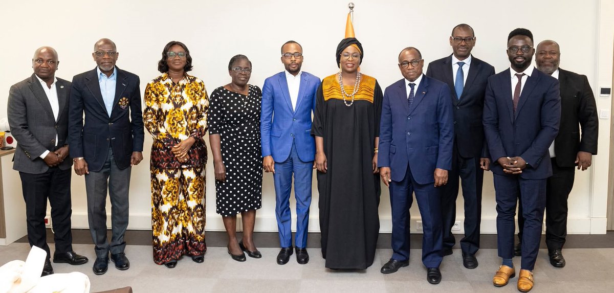 OITAbidjan's tweet image. 🤝 Pour @OITAbidjan, le dialogue sur l’#emploi est essentiel pour construire des réponses concrètes aux défis de l’employabilité des #jeunes.
@NKoffi_METFPA et @DiopNdeyeCoumba en phase sur cette vision.
Ensemble, ils s’engagent pour un avenir d’opportunités en 🇨🇮.
#METFPA