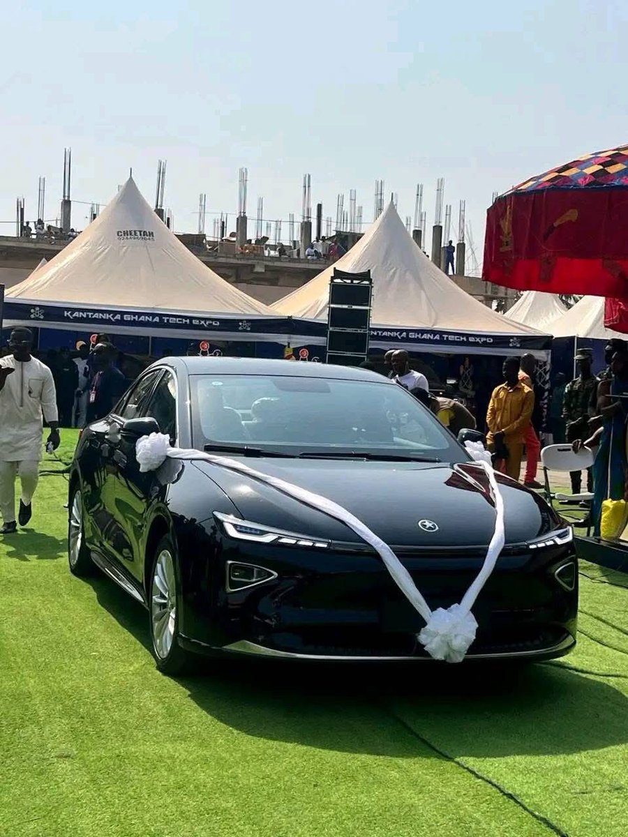 Proudly made in Ghana 🇬🇭 

Kantanka Electric Vehicle ❤