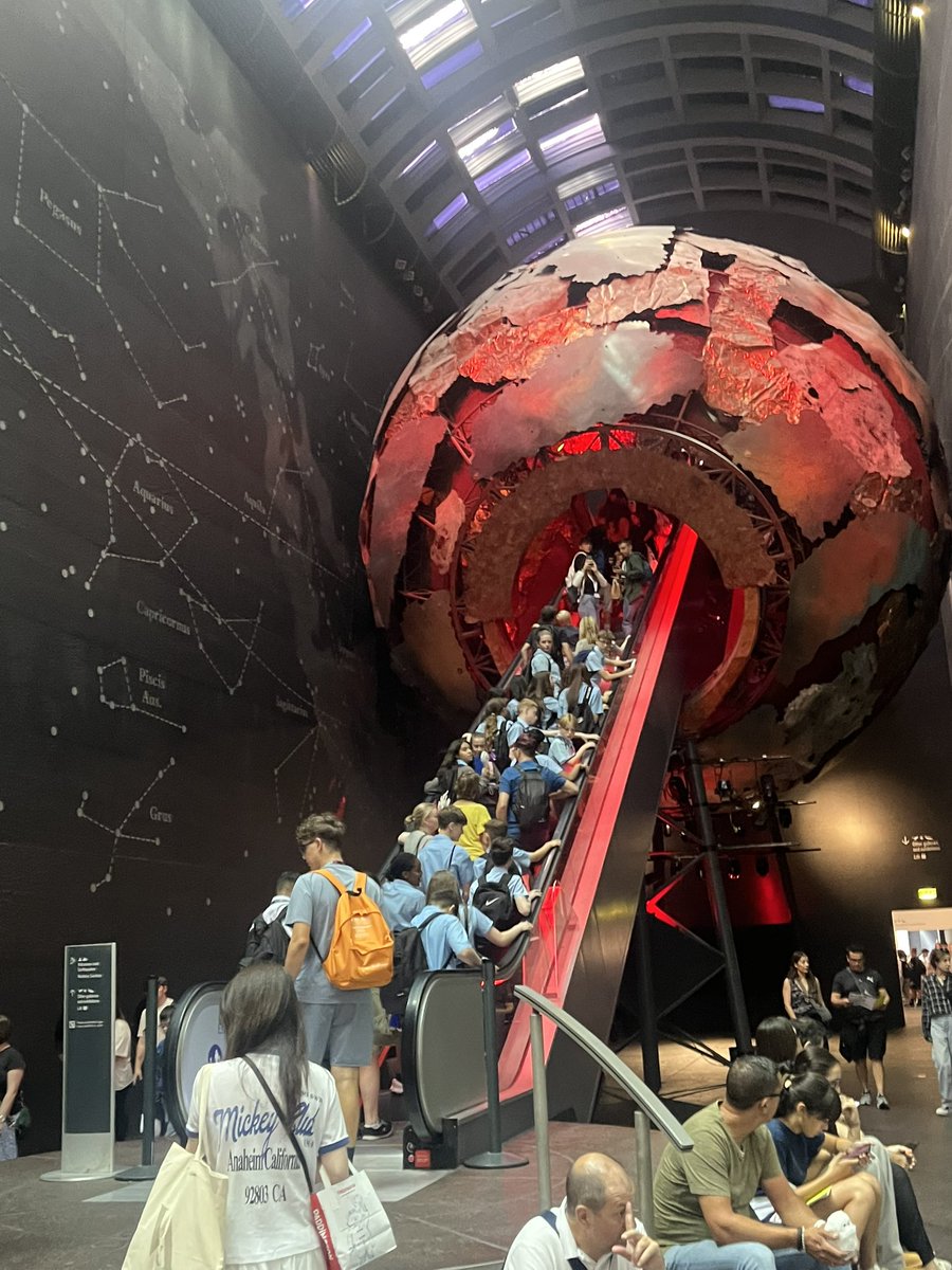 Miss Sullivan (@becsullivanpyd) on Twitter photo The Natural History Museum and Camden Market <a href="/1Penydre/">Pen y Dre High School</a> <a href="/PenydreDRAMA/">Mrs C 👸🏼 Adran Drama 🎭</a> <a href="/PenYDreEnglish/">Saesneg Pen y Dre English</a> The Natural History Museum and Camden Market <a href="/1Penydre/">Pen y Dre High School</a> <a href="/PenydreDRAMA/">Mrs C 👸🏼 Adran Drama 🎭</a> <a href="/PenYDreEnglish/">Saesneg Pen y Dre English</a>