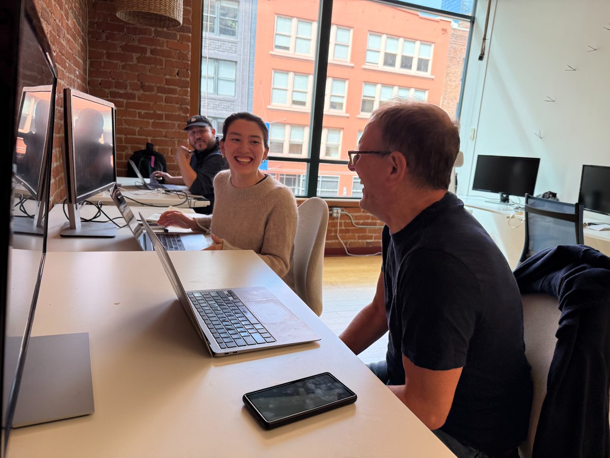 FeliciaCurcuru's tweet photo. Binti has a new SF office! 🎉 We’re leaning into in-person connection & just hosted our exec onsite in the new space – very energizing to collaborate in person, ideate on what’s next, and recommit to our vision of helping every child have a family. #Binti #NewOffice #TechForGood https://t.co/Wbe03h30or