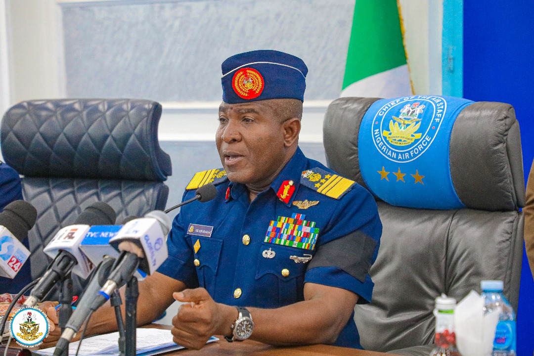 NigAirForce's tweet image. NAF targets 90% aircraft serviceability by Q4 2025 as CAS leads push for engineering reform
The Chief of the Air Staff (CAS), Air Marshal Hasan Bala Abubakar, has restated the Nigerian Air Force’s (NAF) firm resolve to enhance aircraft availability through sound maintenance…