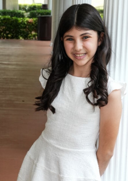 ShrinersFlorida's tweet image. A personalized thank you note from a Shriners Children's Florida patient is a clear #WhatsGoodWeds moment! 📝😍 "My name is Skylar, from Orlando, FL. I am 11 years old. Because of you, I can have a straight spine. Thank you for being a Shriner!" ❤️🥰 #TY @shriners @shrinershosp