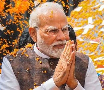 sin19888675's tweet photo. @ibmindia20 Aise hi koi raaj nahi krta sabke dilon pr.❤️✨
Unapologetic Hindu PM..🙏🙏
#Modi4ever https://t.co/izj9RgQkQc