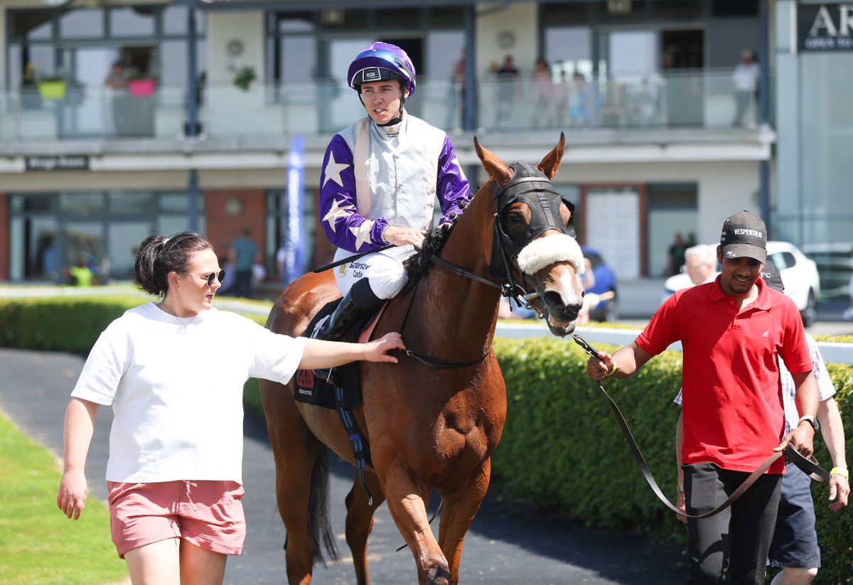 GAINEquine's tweet photo. Congratulations to the connections of ‘Bundle of Interest’ who won the GAIN The Advantage Series leg in Navan on Sunday, trained by W.McCreery. We look forward to the next leg which goes to post this Friday at Down Royal Racecourse. #GAINTheAdvantage #NavanRaces https://t.co/nf4pPG0ftF