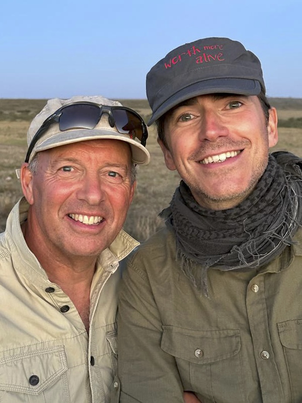 Simon Reeve tweet media