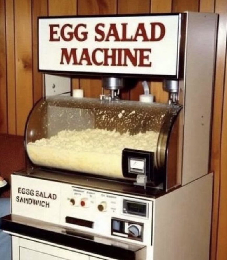 I just had the best lunch ever! Always fresh. Machine filled monthly.