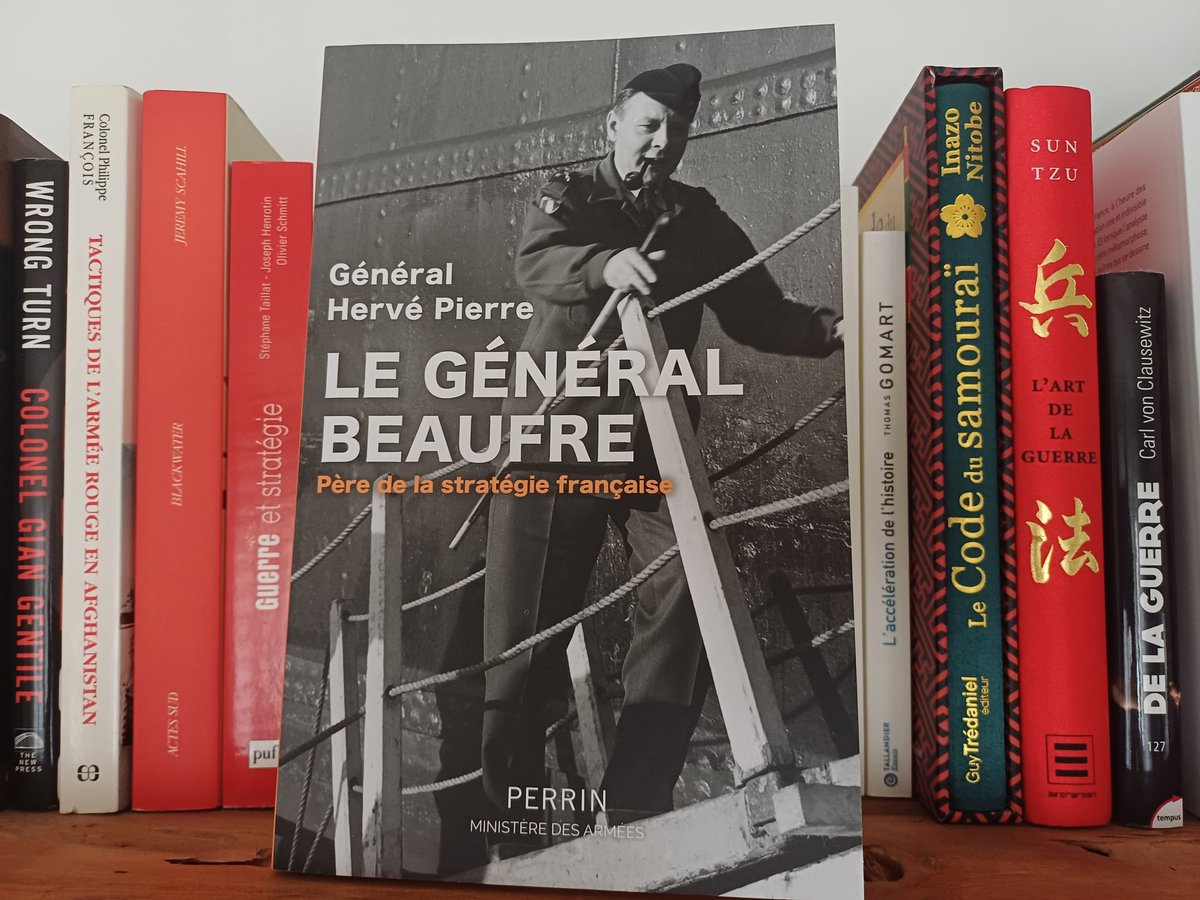ChristopheMutet's tweet image. Je jette une bouteille à la mer dans le cadre des #Lecture2025.
Dans le sillage de #LeGénéralBeaufre, écrit par le général Hervé Pierre (@rv_pierre), je suis en recherche d&apos;un livre &quot;référence&quot; (comprendre un minimum objectif) sur #LaCriseDeSuez (#TheSuezCrisis), en 🇨🇵 ou en 🇬🇧.
