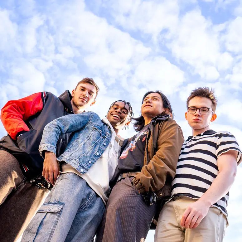 CHIRPRadio's tweet image. This Sunday 7/20, catch Chicago's own 4x4 Animal Style at @Schubas! Pool Hall and Leo Paterniti kick off this show at 7pm.
ENTER TO WIN TICKETS: buff.ly/goOC5F9