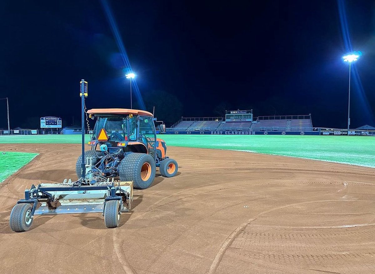 SAF Products (@dirtgottaloveit) on Twitter photo Good grief π₯
Hard work pays off.
Thanks for choosing #Turface and #SAF Products!
<a href="/ECWolverines_BB/">EC Baseball</a> <a href="/cjohnson0130/">Curtis Johnson</a> <a href="/EC_athletics15/">East Clarendon Athletics</a> <a href="/TurfaceC/">Turface Grounds Crew</a> @DIRTGottaloveit #dirtgottaloveit #over60yearsstrong #groundscrew #baseball Good grief π₯
Hard work pays off.
Thanks for choosing #Turface and #SAF Products!
<a href="/ECWolverines_BB/">EC Baseball</a> <a href="/cjohnson0130/">Curtis Johnson</a> <a href="/EC_athletics15/">East Clarendon Athletics</a> <a href="/TurfaceC/">Turface Grounds Crew</a> @DIRTGottaloveit #dirtgottaloveit #over60yearsstrong #groundscrew #baseball