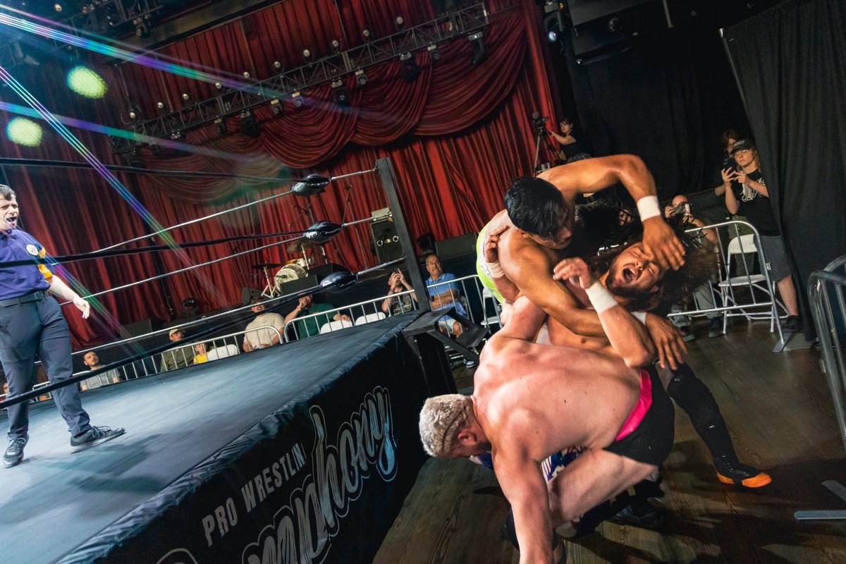 Chicano Style ❤️‍🔥
.
<a href="/PWSymphonyLive/">Pro Wrestling Symphony</a>