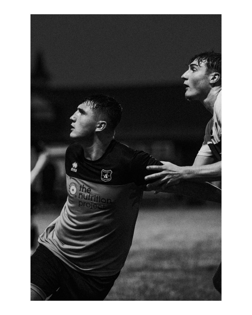 4️⃣Shots from Last Night’s freindly at <a href="/KPFCOfficial/">Kirkley & Pakefield FC Official</a>