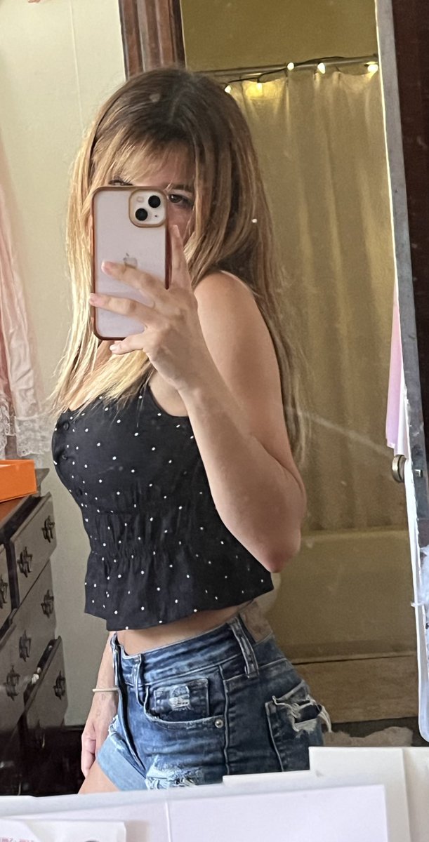 basedfelice's tweet image. hiiiii heyyy hellooo