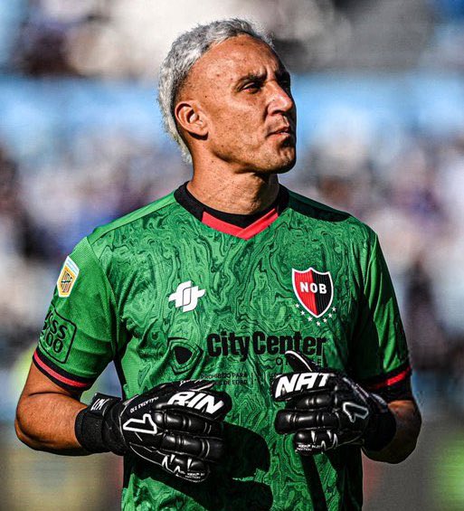 No hubo acuerdo entre Pumas y Newell’s por Keylor Navas como informa <a href="/CLMerlo/">César Luis Merlo</a>.

El guardameta se queda de momento en el fútbol argentino. 🔴⚫️