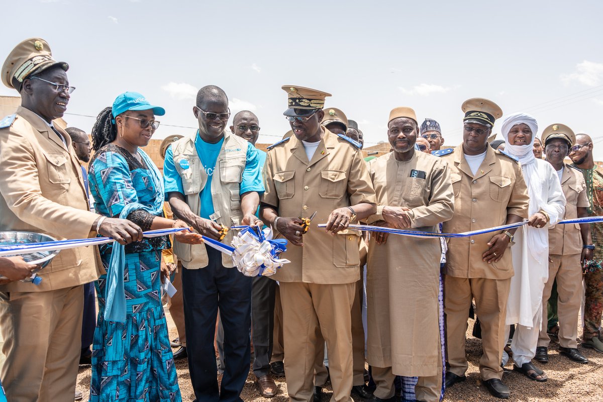 Official inauguration of UNICEF’s new offices in Timbuktu, attended by Pierre Ngom, UNICEF Representative in Mali, local authorities, and technical and financial partners.

Sincere thanks to the local authorities for their trust and continued partnership in advancing the rights